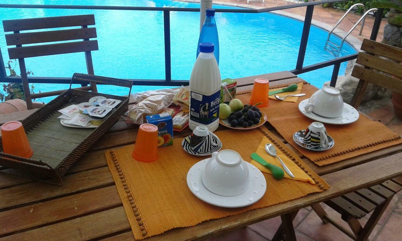Casolare Giummari Bed & Breakfast Карини Екстериор снимка